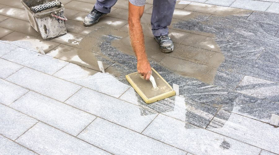 Professional gutter cleaning in Haleyville, AL